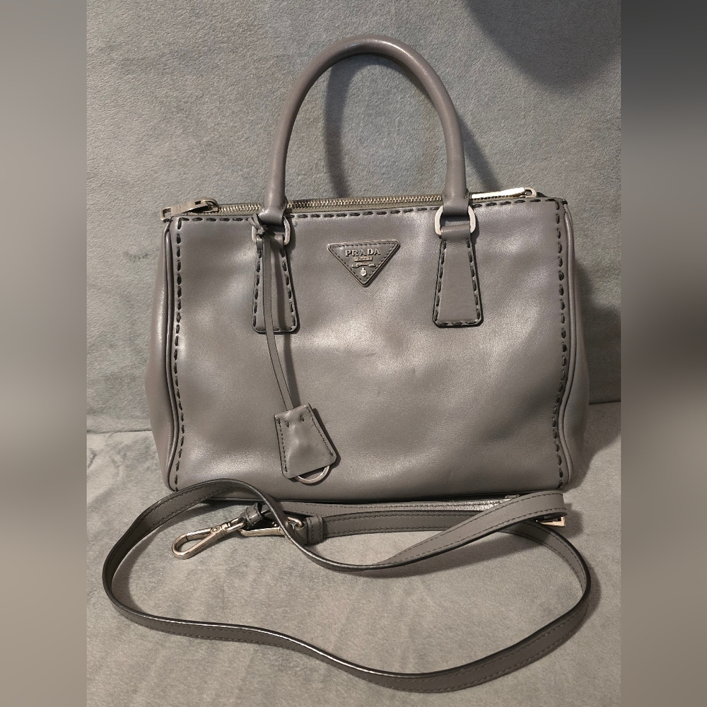 AUTHENTIC PRADA GALLERIA Grey Leather Bag with leather out-stiching detailing
